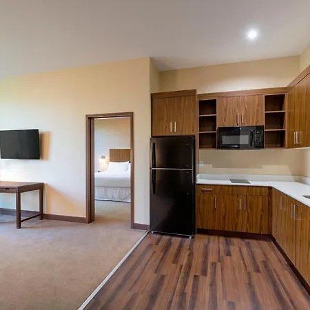 Four Points by Sheraton Grande Prairie Extérieur photo