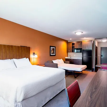 Four Points by Sheraton Grande Prairie Extérieur photo