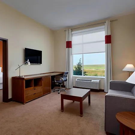 Four Points by Sheraton Grande Prairie Extérieur photo