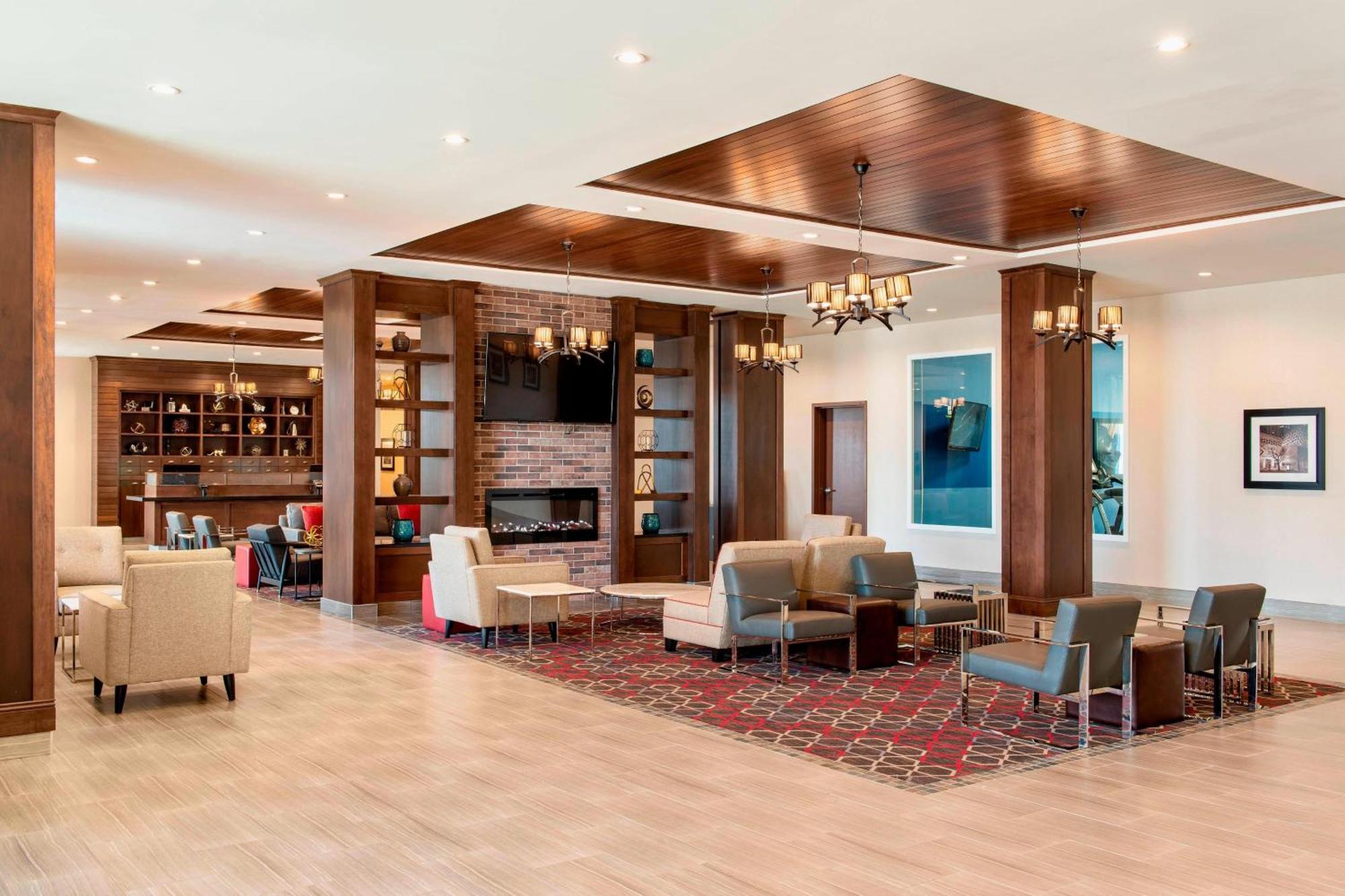 Four Points By Sheraton Hotel 3*